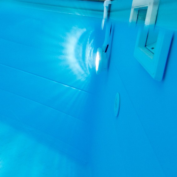 Foco proyector colgante LED piscina Gre LAGP8