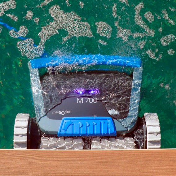 Dolphin M700 robot limpiafondos piscina